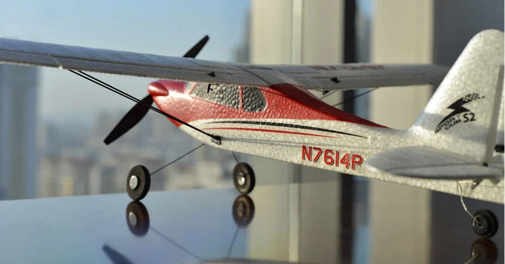 VOLANTEX RC Sport Cub 500 4Ch RC Trainer Airplane W- 6-Axis Gyro One-key Aerobatic Park Flyer (761-4) RTF - Image 4