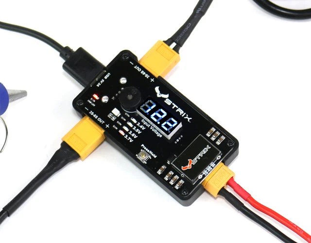 STRIX XT60 Power Hub With USB - Image 3